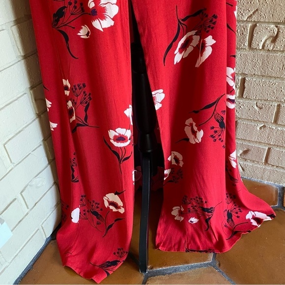 LULUS Beautiful Red Floral Lined Slit  Maxi Dress Size Small S - Picture 4 of 11